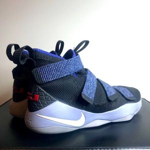 Nike - LeBron Zoom Soldier 11 ‘Glacier Grey’